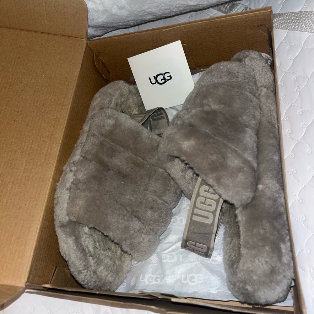 Uggs Fluff Yeah Slide - image 4